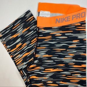 NWOT Nike Dri-Fit Pro Haze Capri Legging